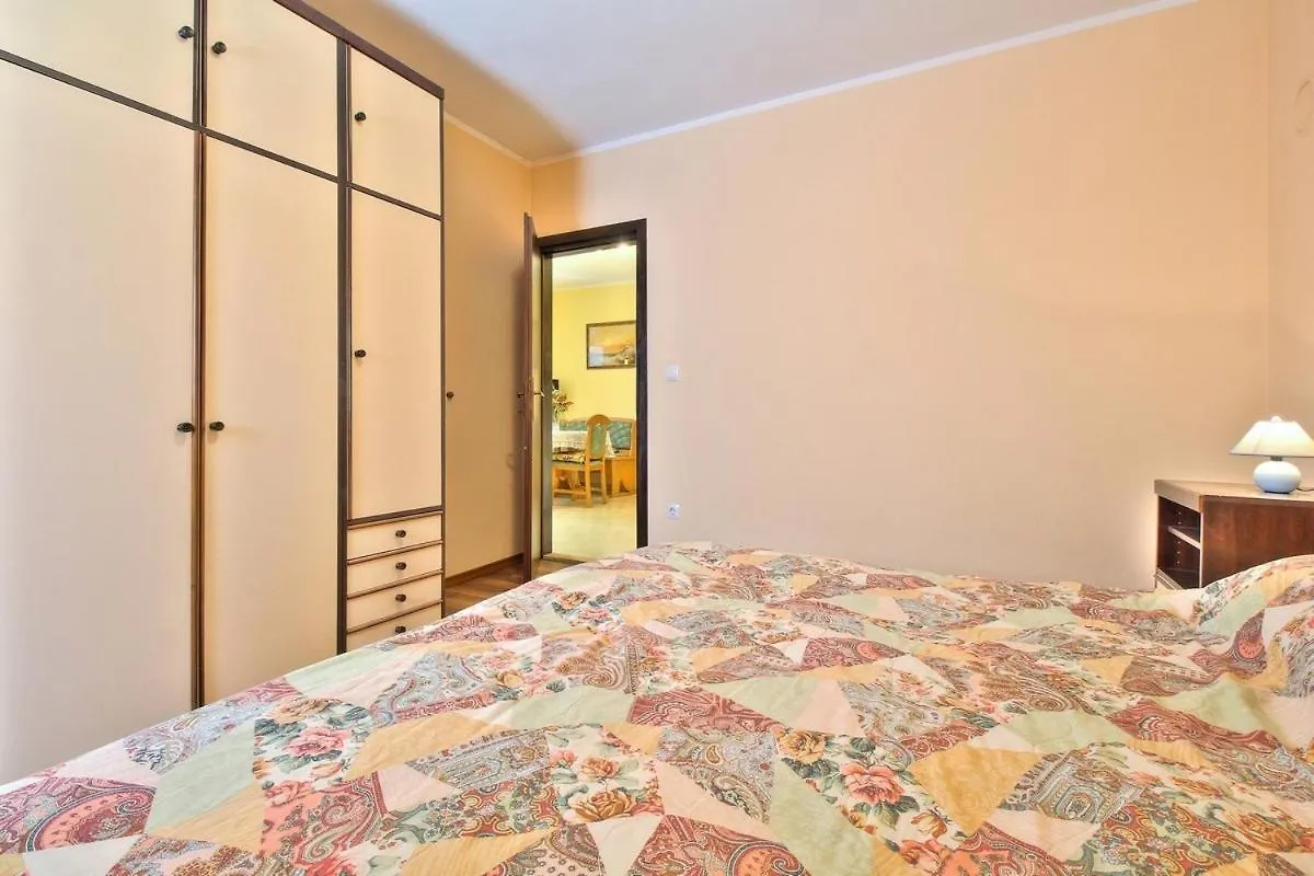 ゲストハウス Lorena Apartments Seget